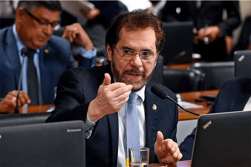 Ouça agora o programa com as principais notícias do senador Plínio Valério, o senador que defende o Amazonas com coragem e&nbsp;compromisso.