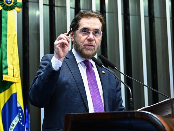 Senador Plínio Valério defende equidade científica e fortalece a Amazônia com o PL&nbsp;5.066/2020